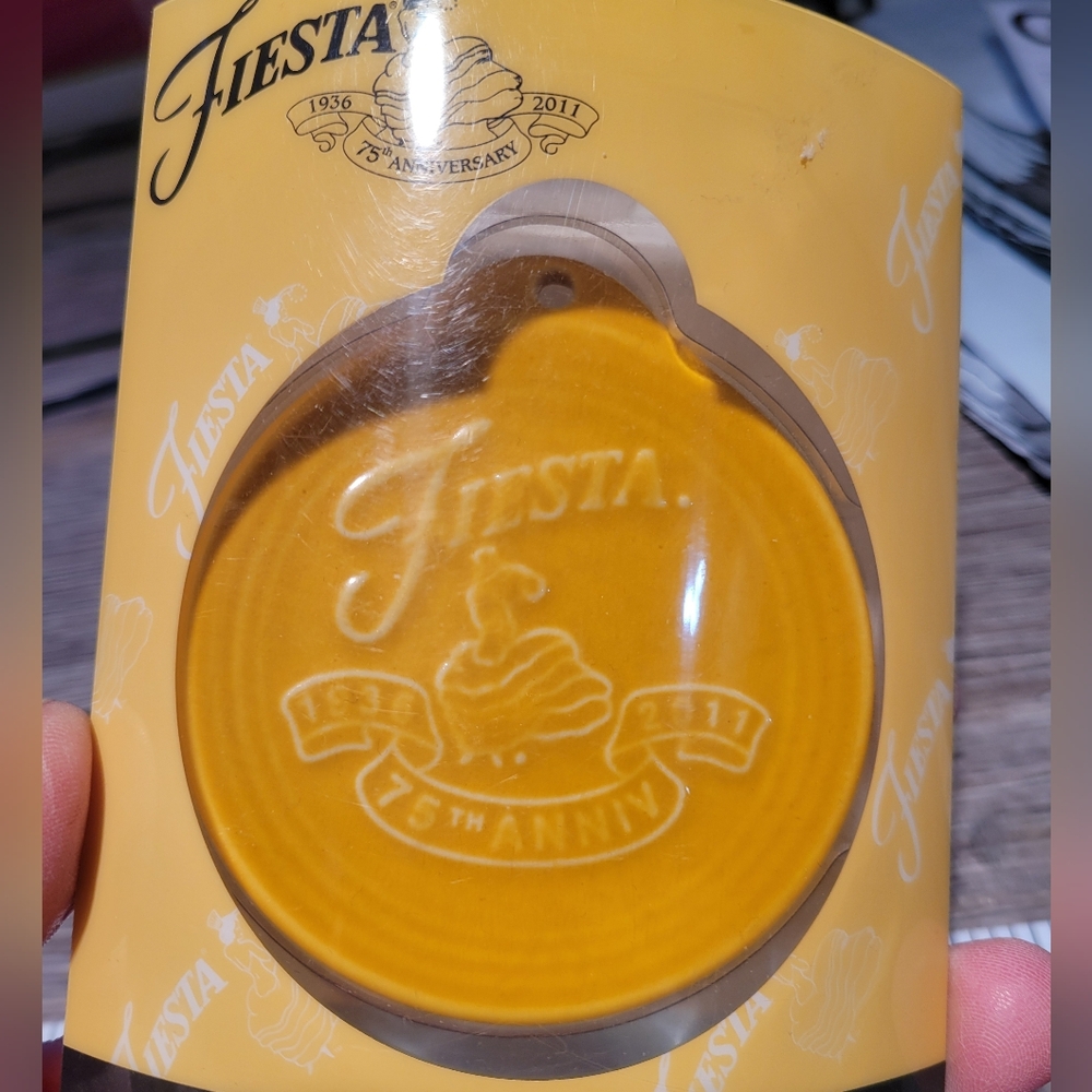 FiestaWare Fiesta Ornament 1936 -‎ 2011 75th Anniversary Marigold Yellow NIP